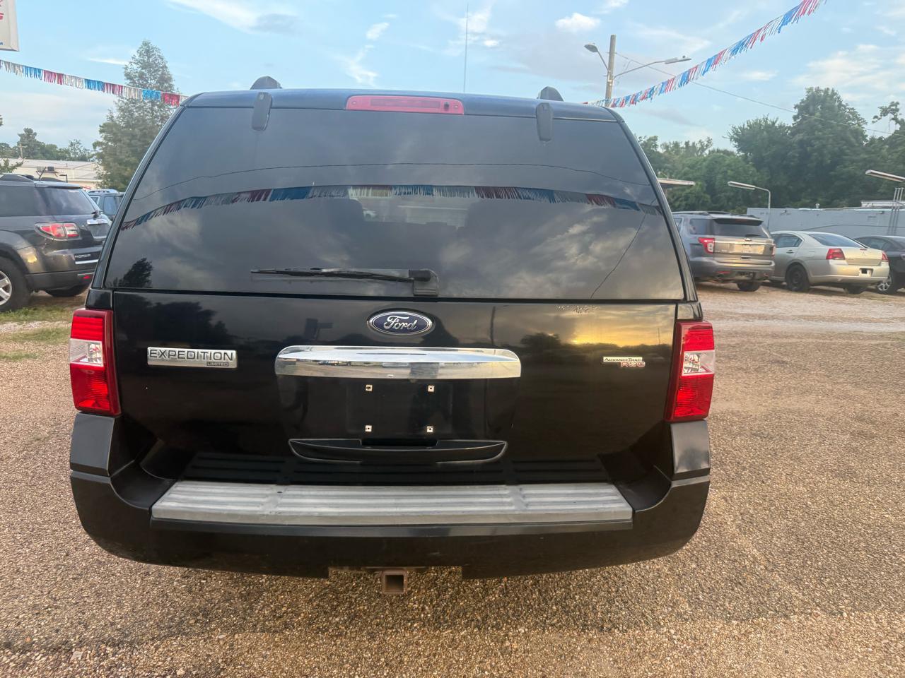 Ford Expedition Limited 2WD 2008