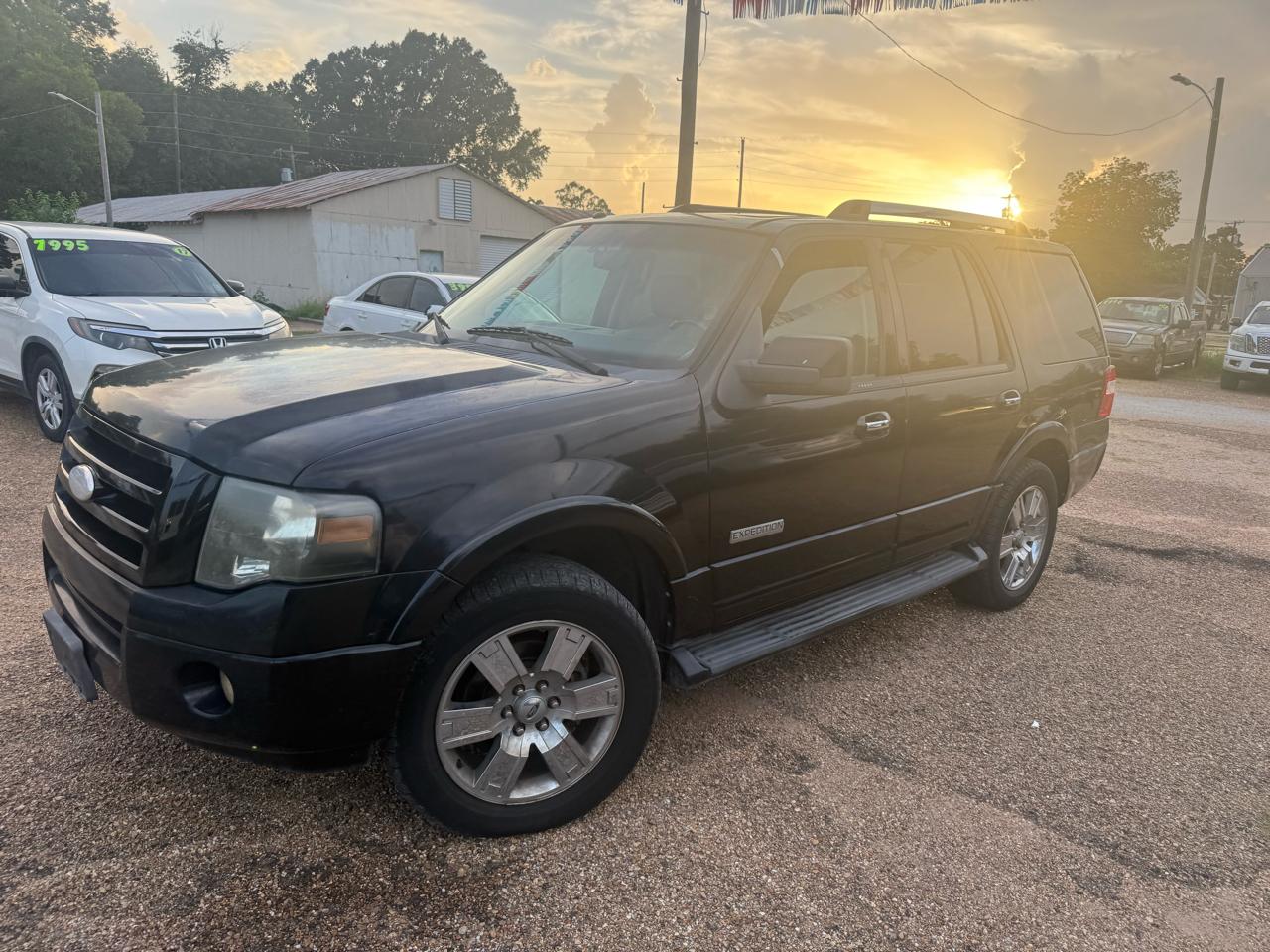 Ford Expedition Limited 2WD 2008