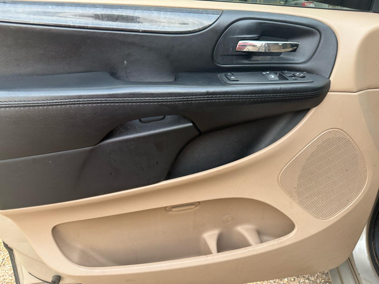 Dodge Grand Caravan SE 2014