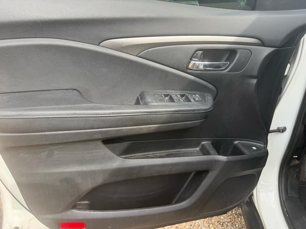 Honda Pilot LX 2WD 2017