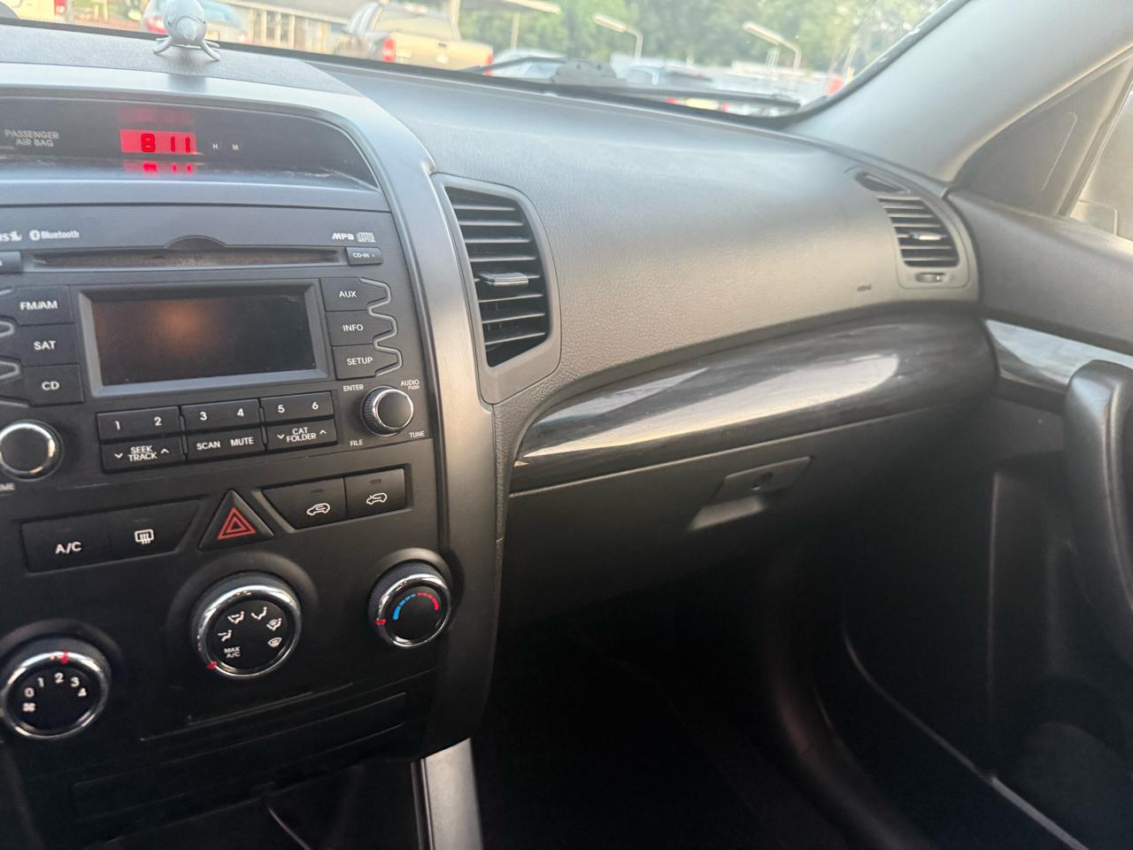 Kia Sorento LX 2WD 2013