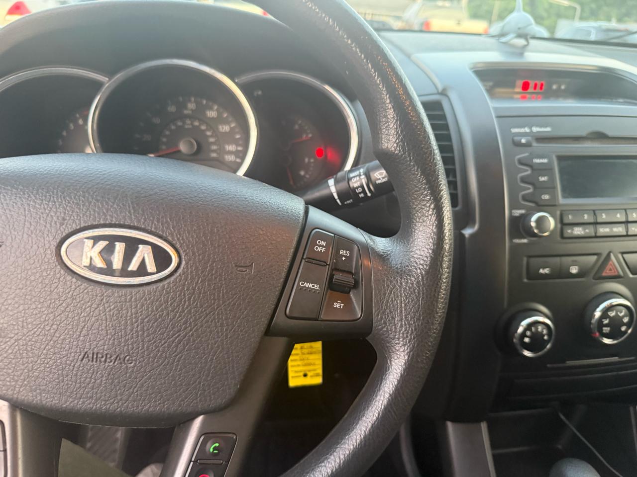 Kia Sorento LX 2WD 2013