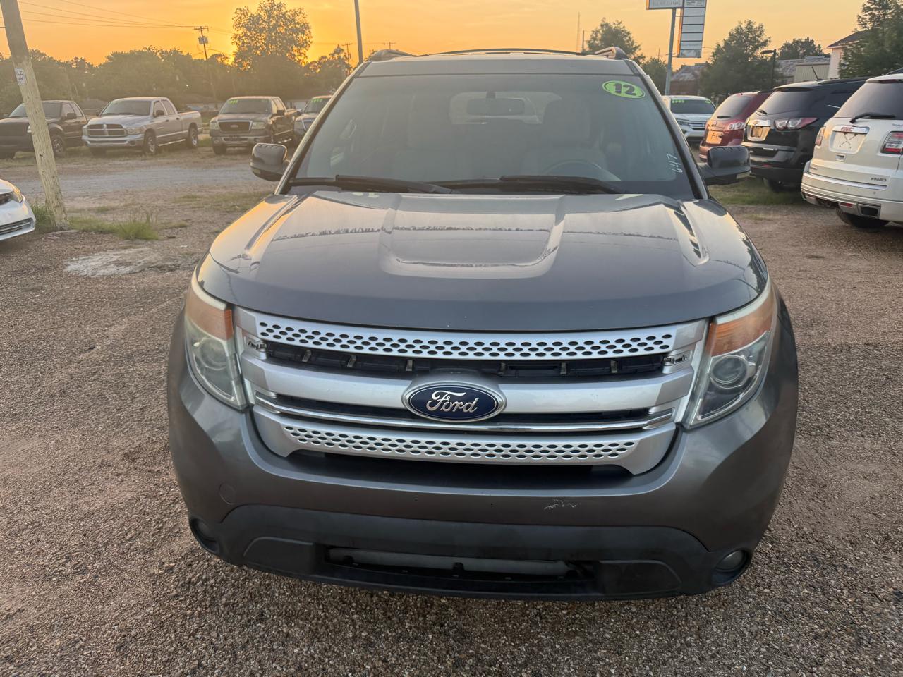 Ford Explorer 2WD 4dr V6 XLT 2012
