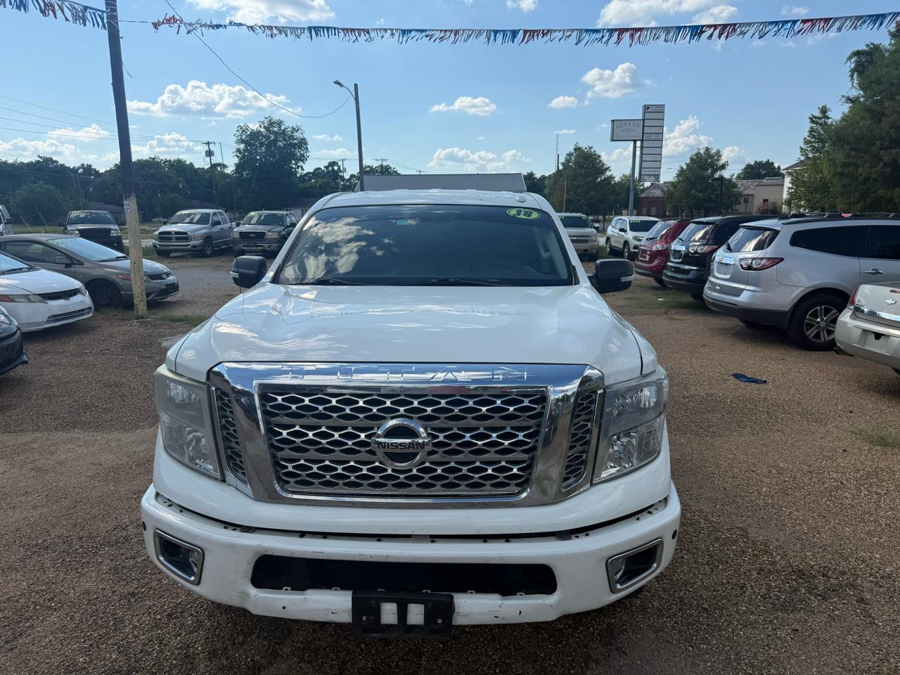 Nissan Titan 2WD Crew Cab SWB SV 2018