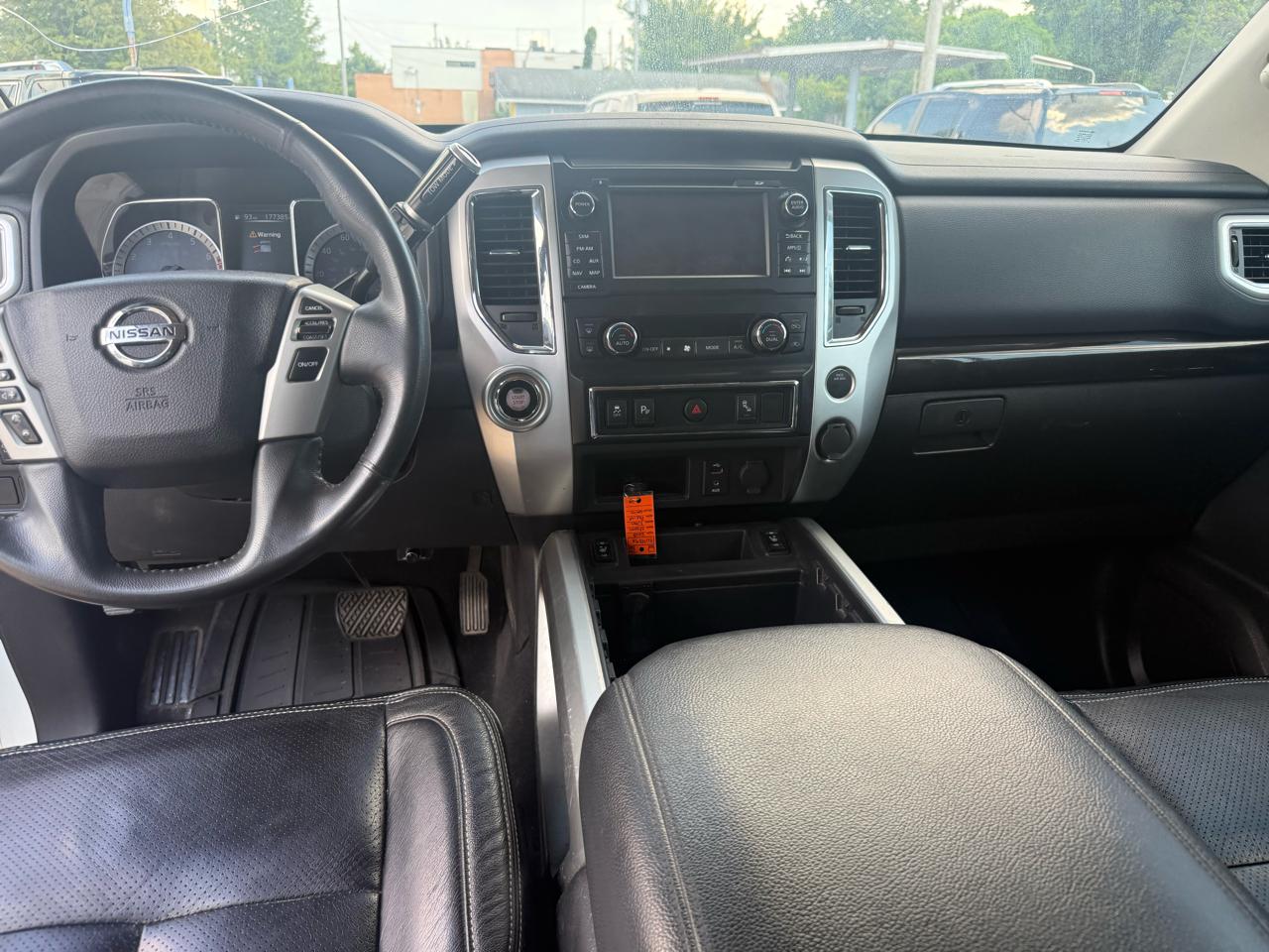 Nissan Titan 2WD Crew Cab SWB SV 2018