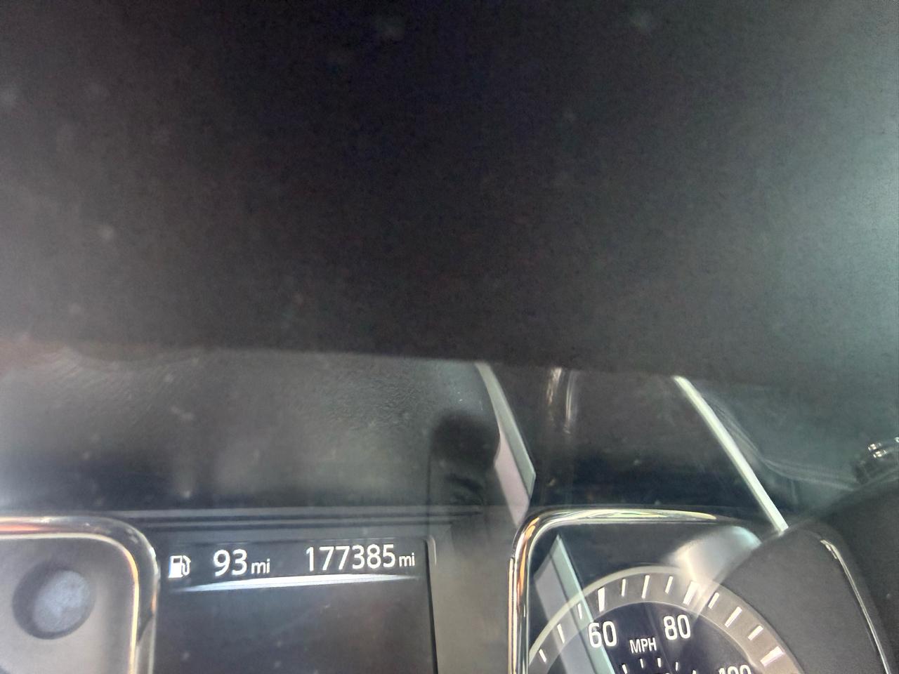 Nissan Titan 2WD Crew Cab SWB SV 2018