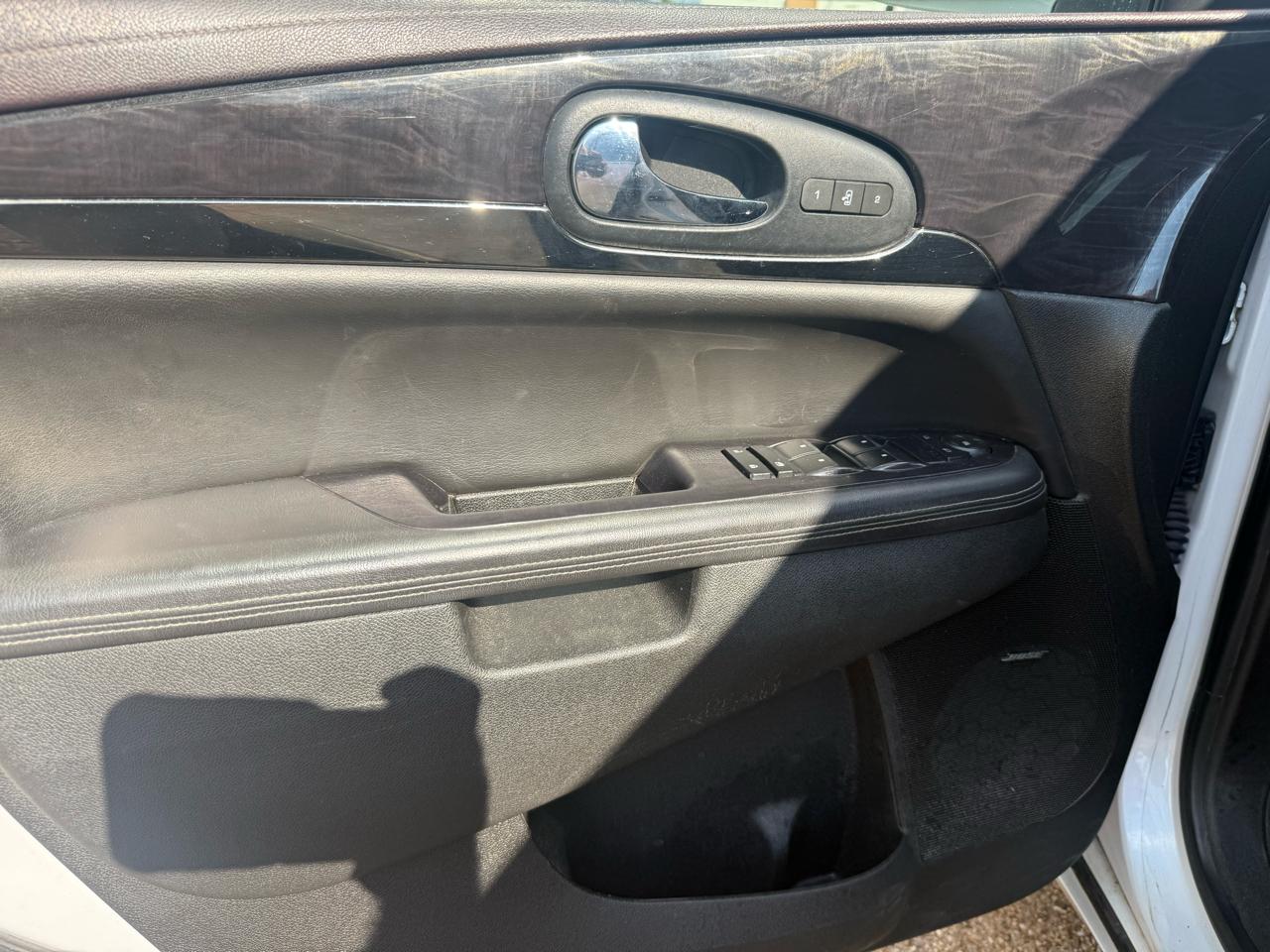Buick Enclave Leather FWD 2016