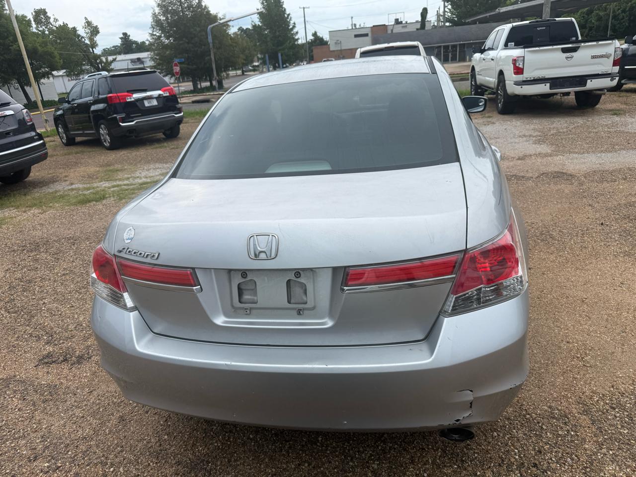 Honda Accord LX-P Sedan AT 2012