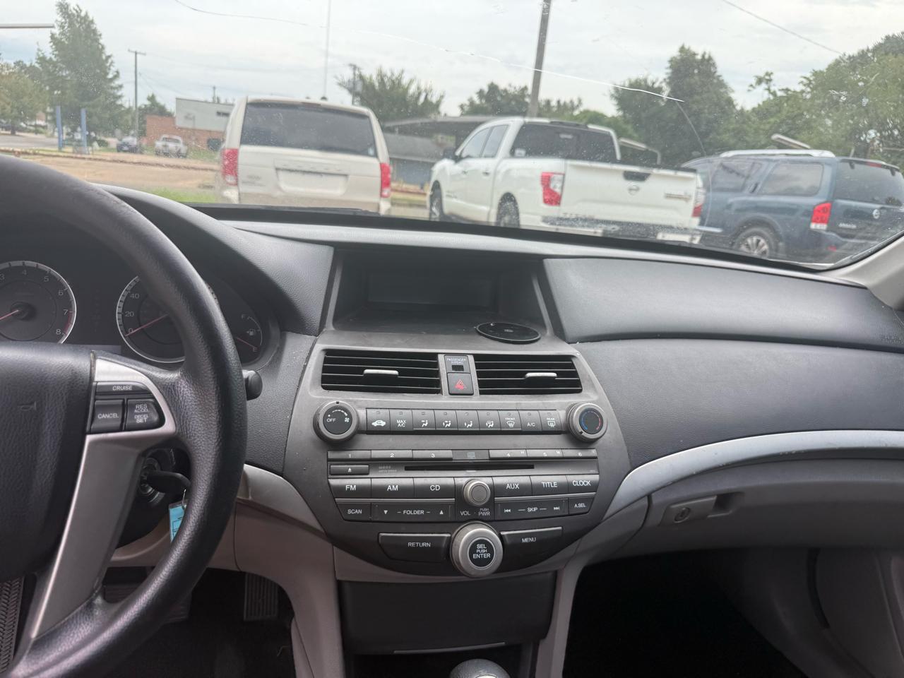 Honda Accord LX-P Sedan AT 2012