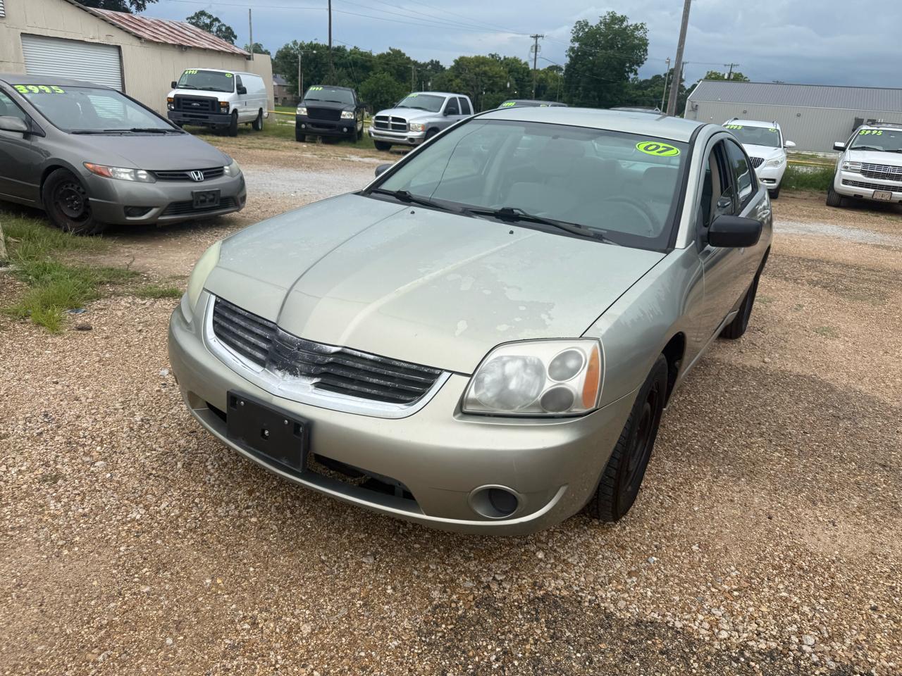 Mitsubishi Galant ES 2007