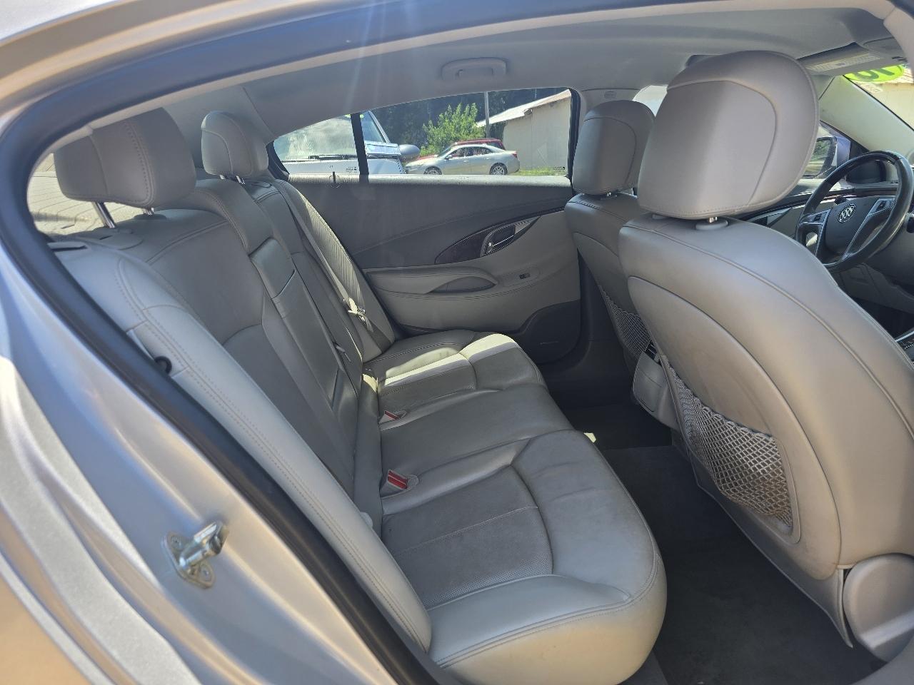 Buick LaCrosse CXS 2010