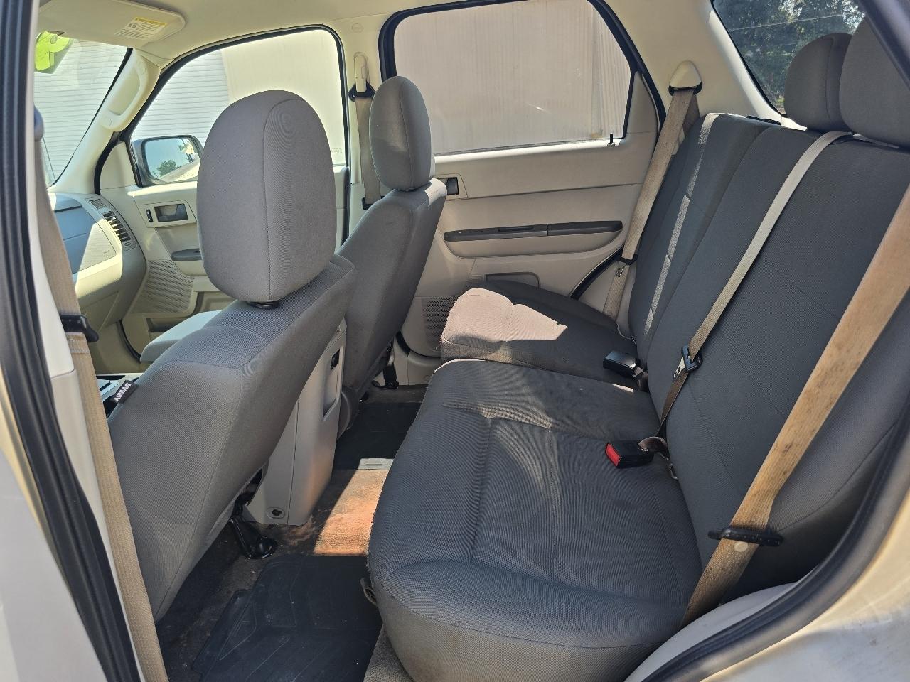 Ford Escape XLS FWD 2012