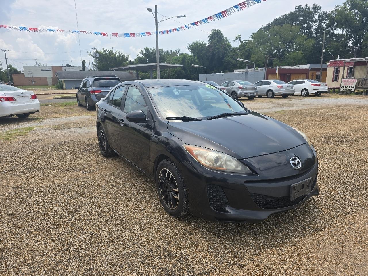 Mazda MAZDA3 i SV AT 4-Door 2013