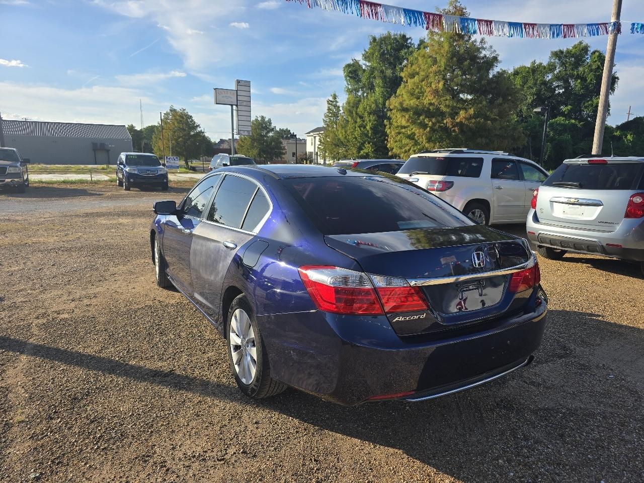 Honda Accord EX-L Sedan CVT 2013