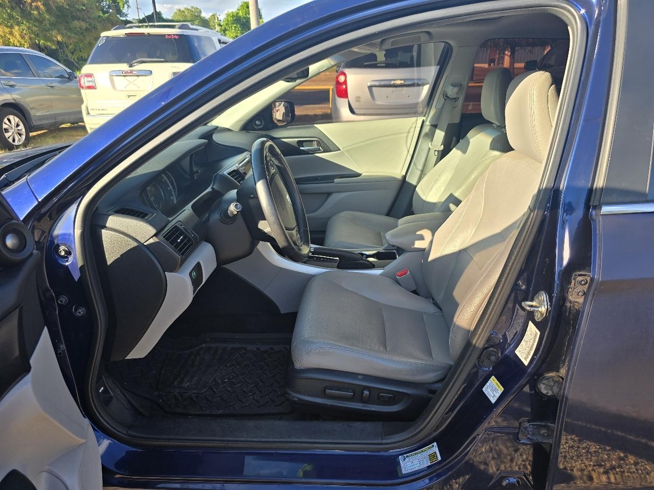 Honda Accord EX-L Sedan CVT 2013