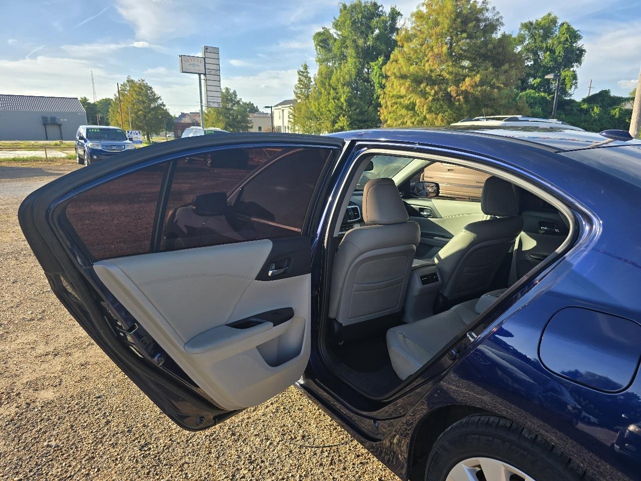 Honda Accord EX-L Sedan CVT 2013