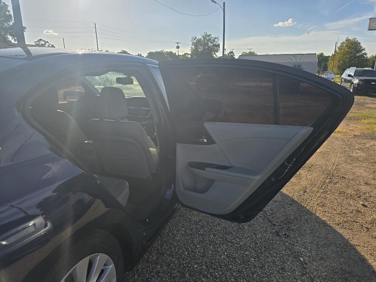 Honda Accord EX-L Sedan CVT 2013