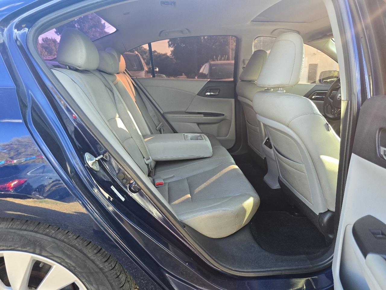 Honda Accord EX-L Sedan CVT 2013