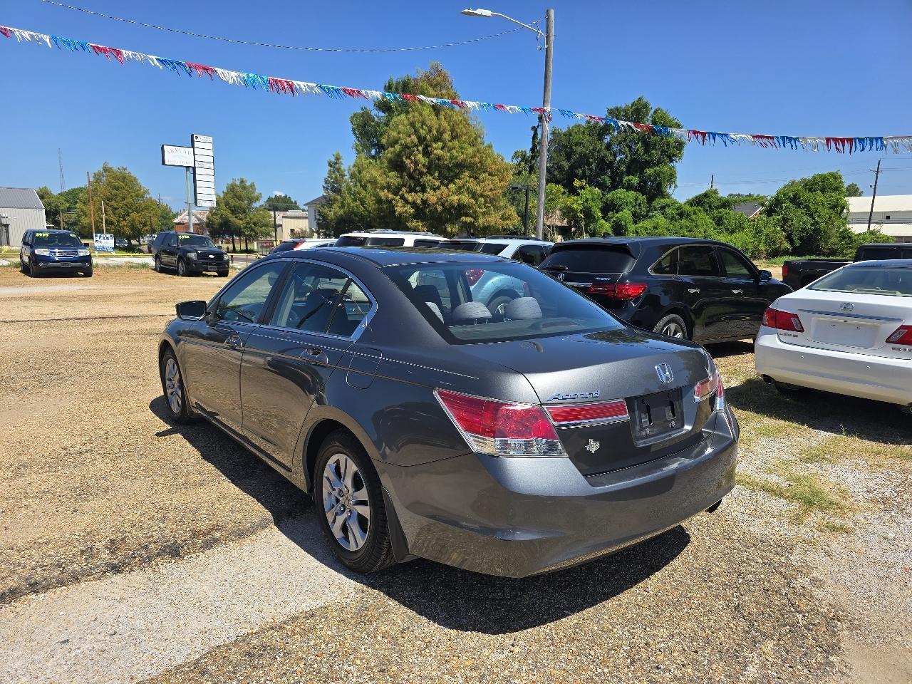 Honda Accord LX-P Sedan AT 2012