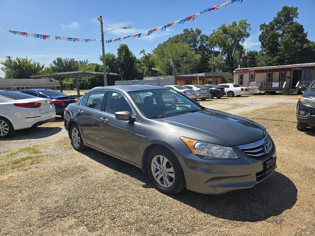 Honda Accord LX-P Sedan AT 2012