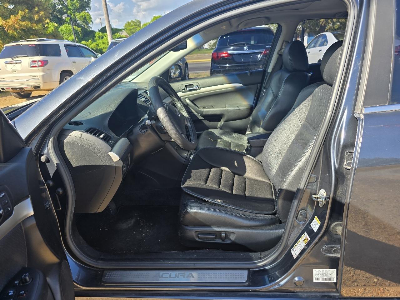 Acura TSX 5-speed AT with Navigation 2008