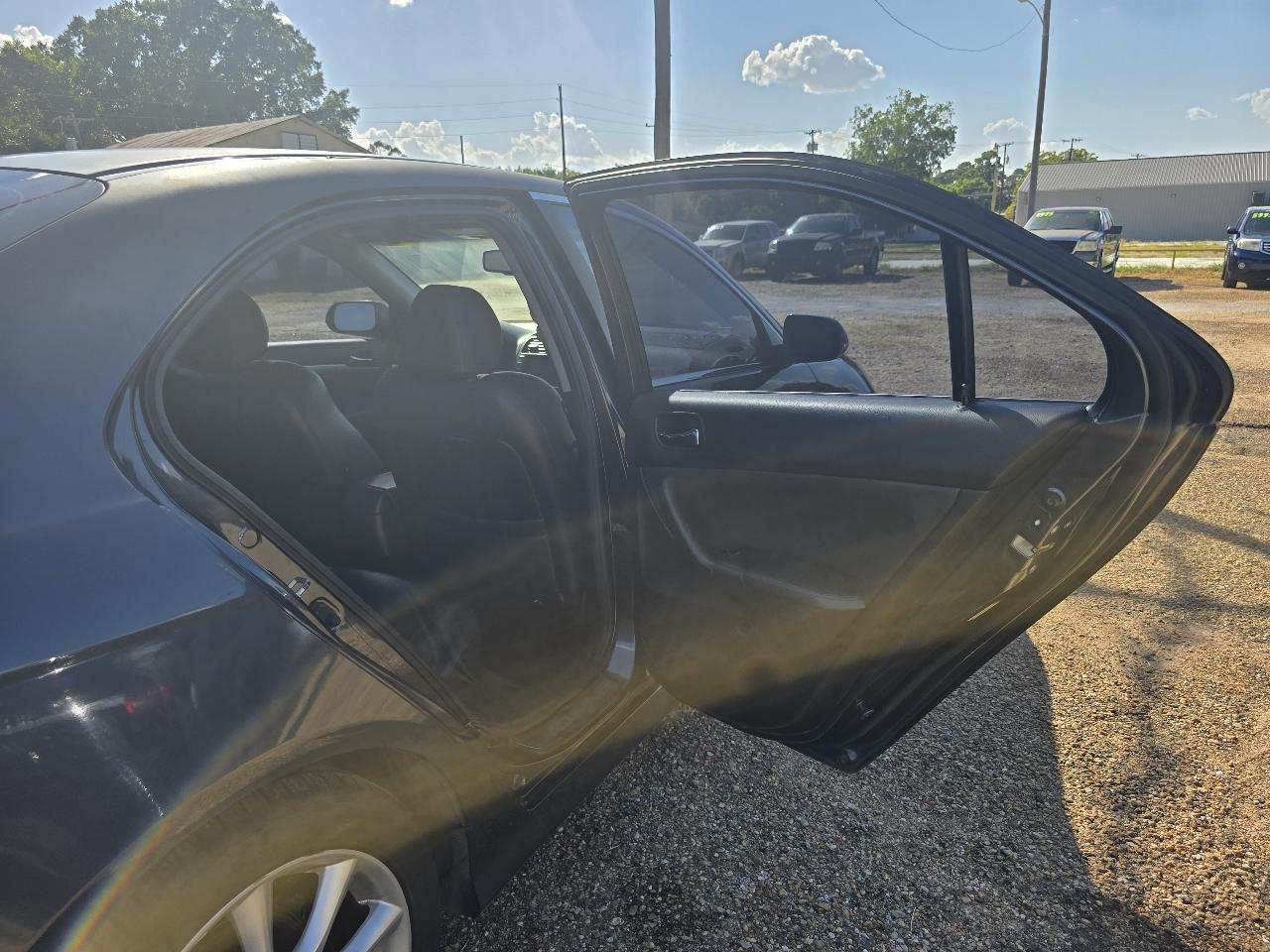 Acura TSX 5-speed AT with Navigation 2008