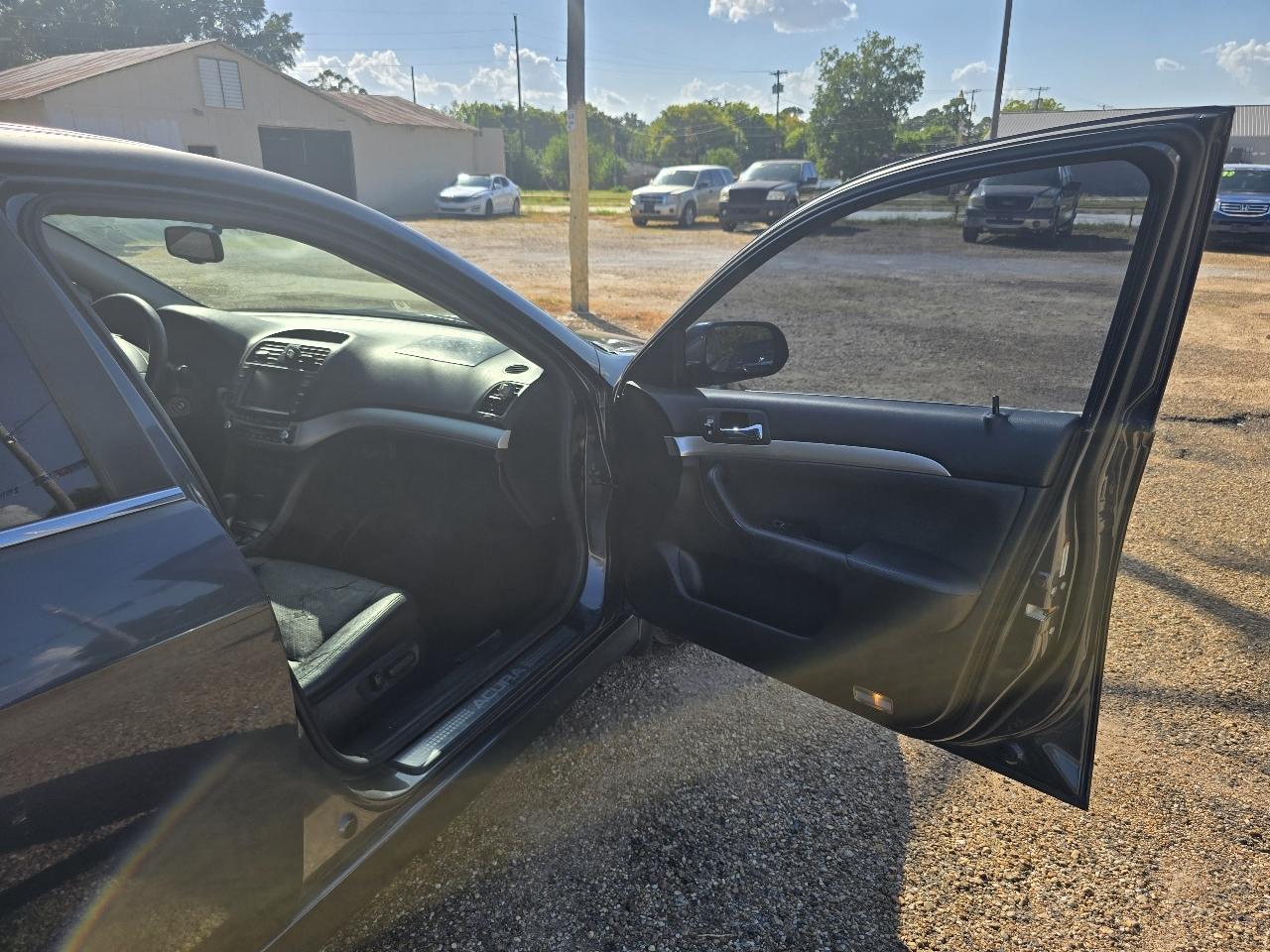 Acura TSX 5-speed AT with Navigation 2008