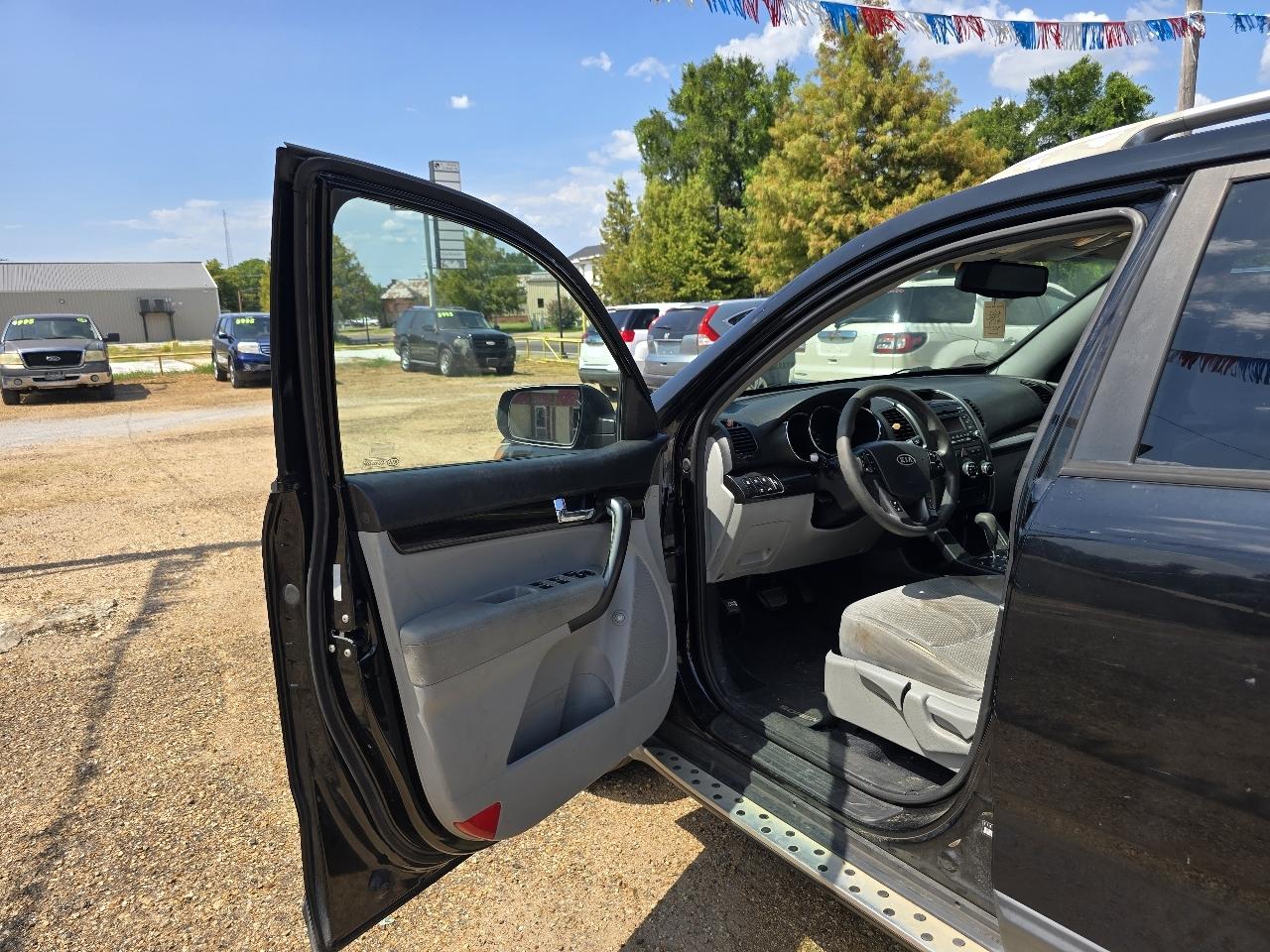 Kia Sorento LX 2WD 2012