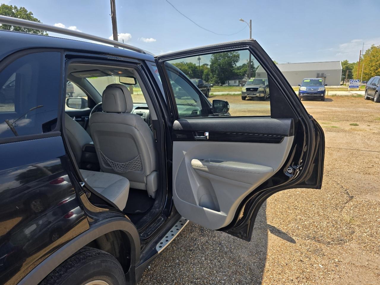 Kia Sorento LX 2WD 2012