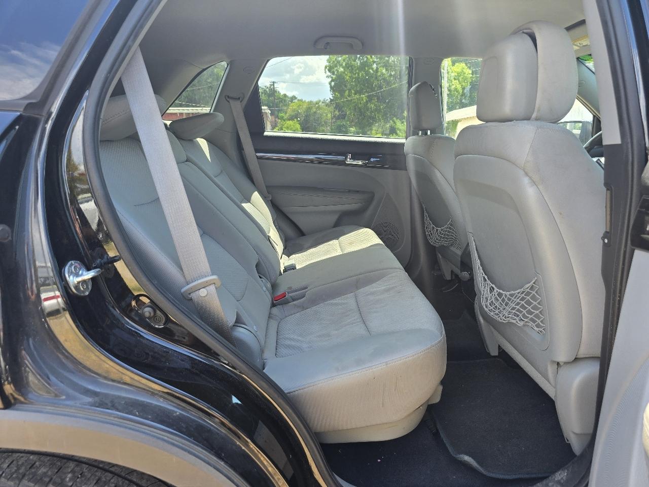 Kia Sorento LX 2WD 2012