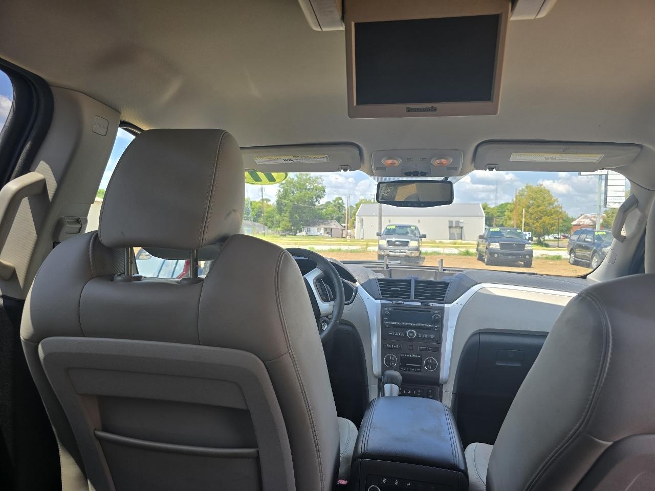 Chevrolet Traverse LTZ FWD 2011