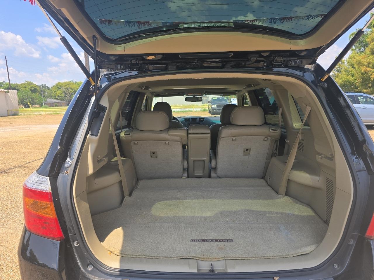 Toyota Highlander Limited 2WD 2009