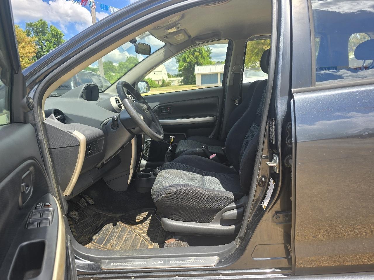 Scion xA Hatchback 2006