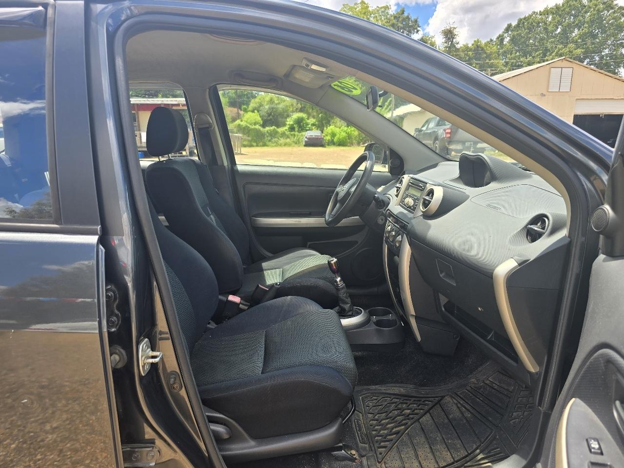Scion xA Hatchback 2006