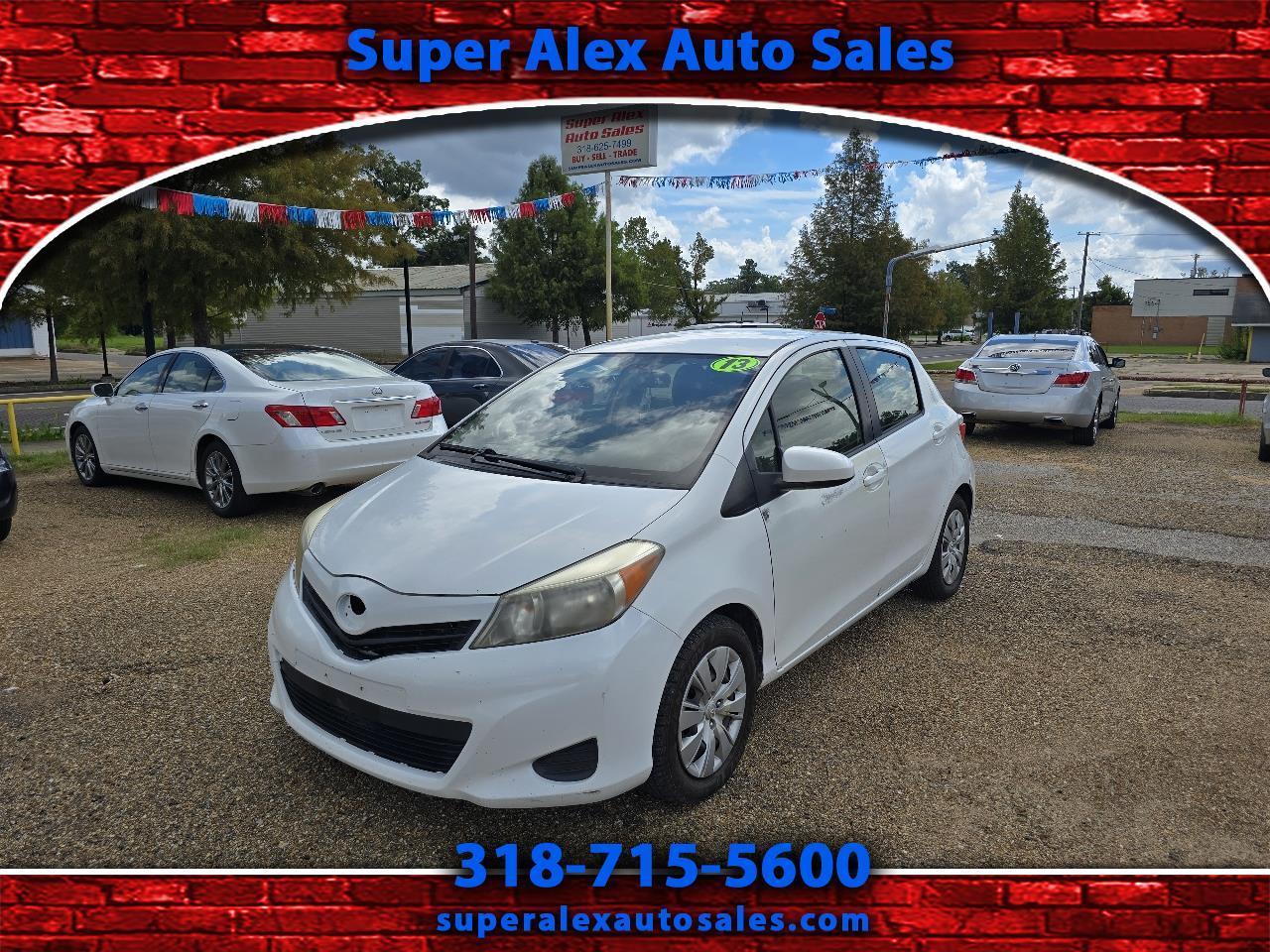 2013 Toyota Yaris LE 5-Door AT
