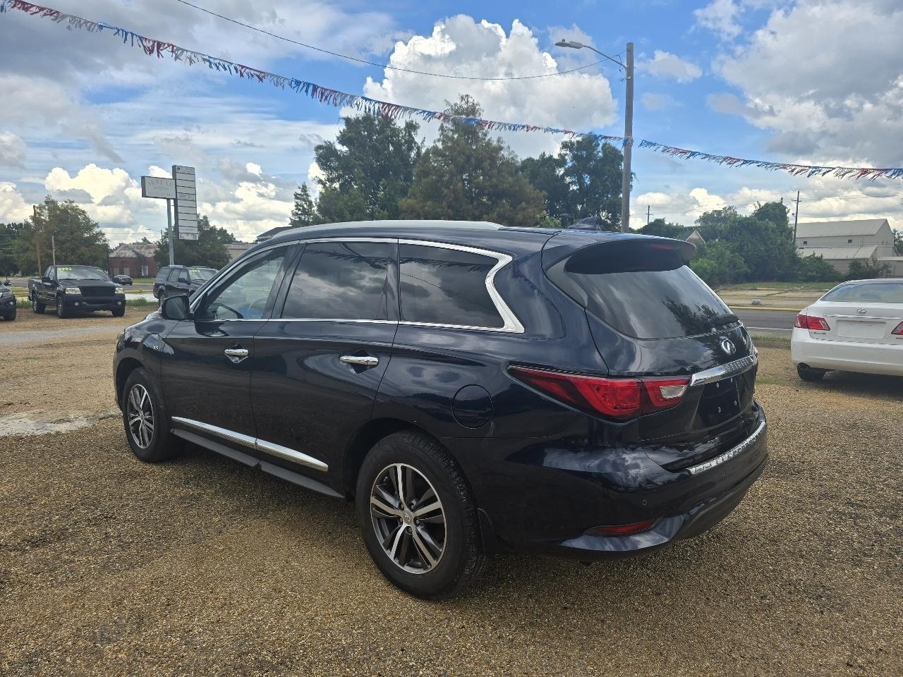 Infiniti QX60 Base AWD 2017