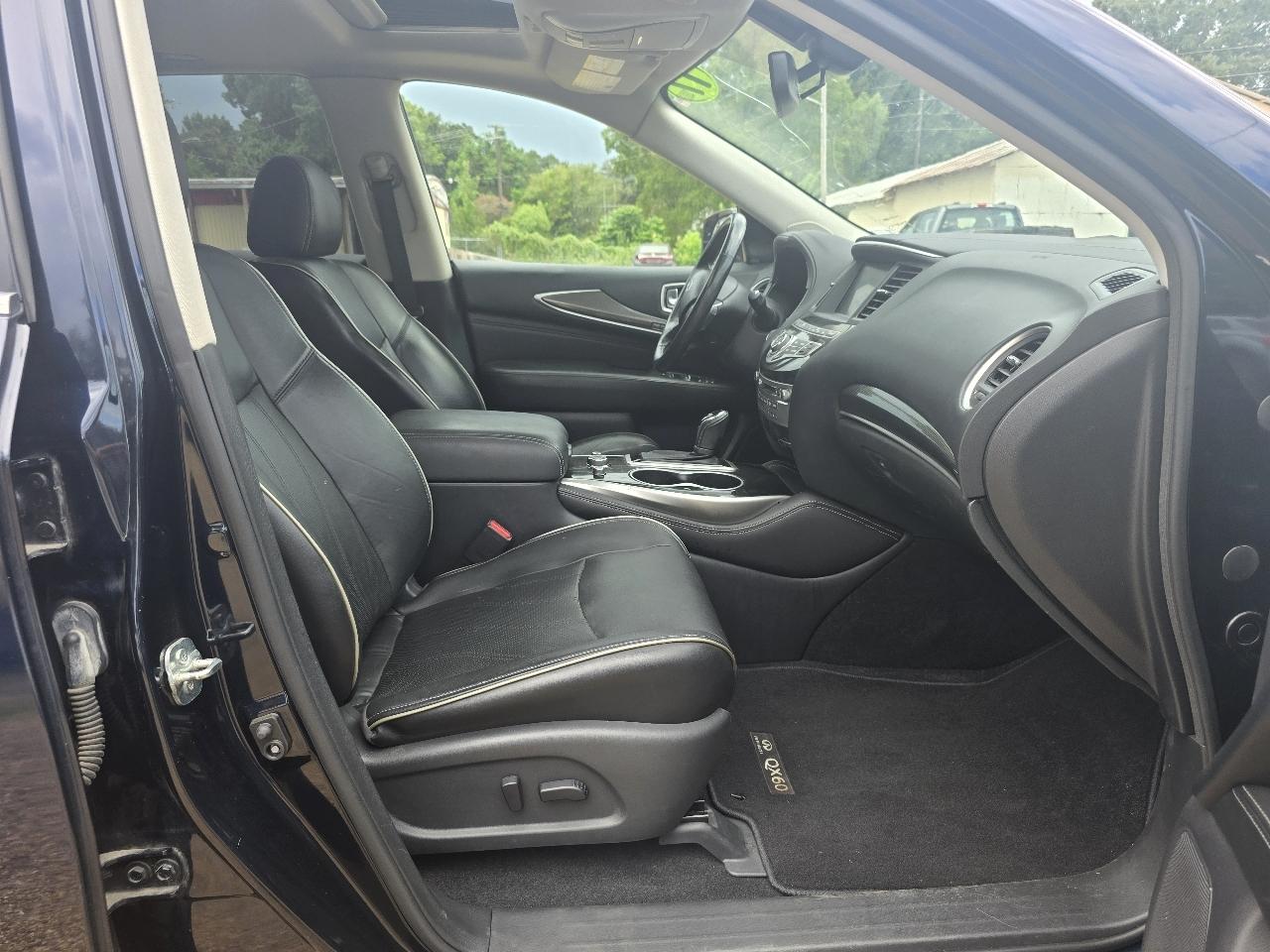 Infiniti QX60 Base AWD 2017