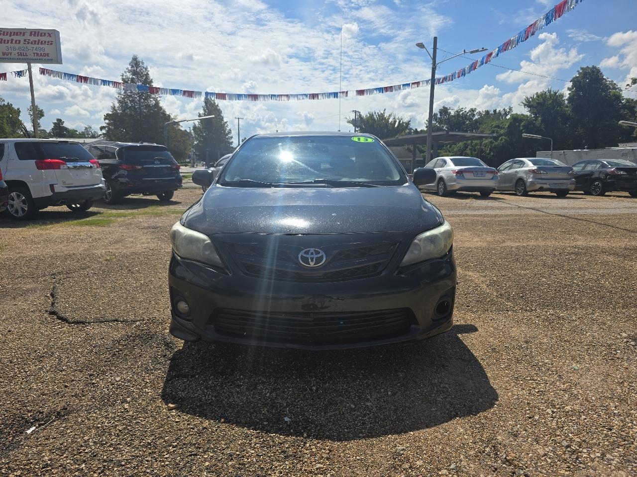 Toyota Corolla S 5-Speed MT 2013