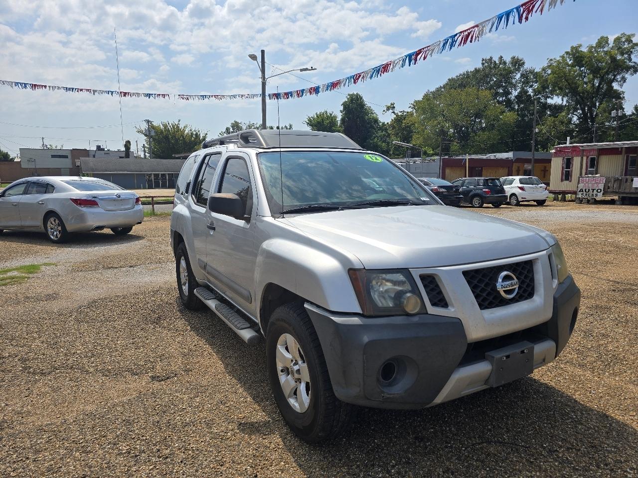 Nissan Xterra S 2WD 2012