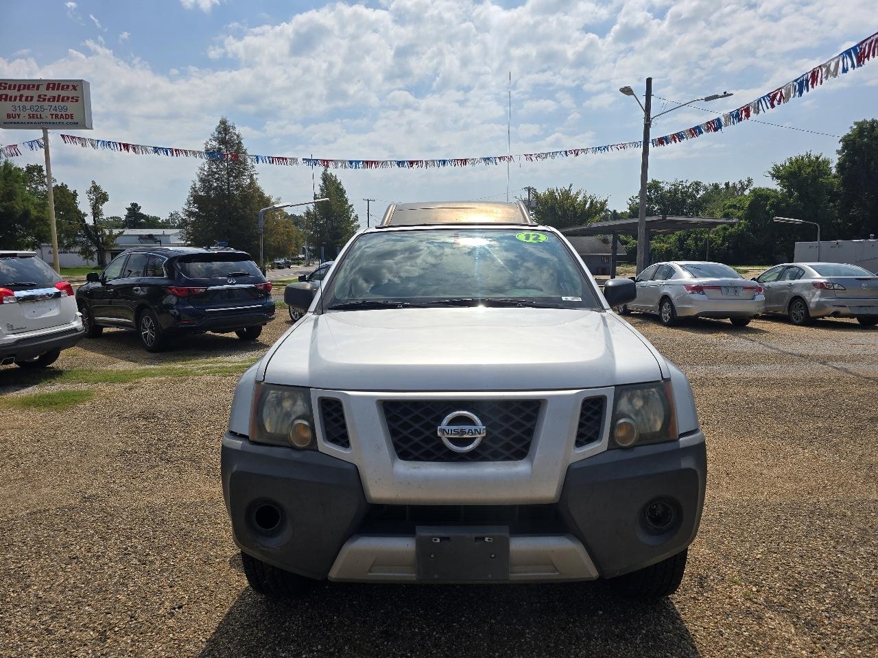 Nissan Xterra S 2WD 2012
