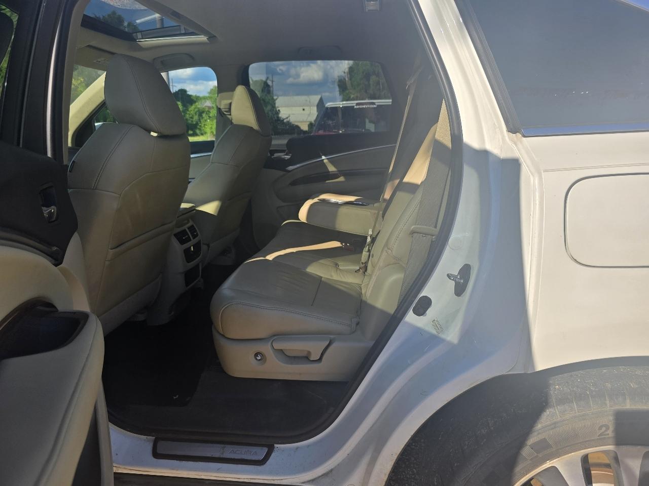 Acura MDX 9-Spd AT w/Tech Package 2016
