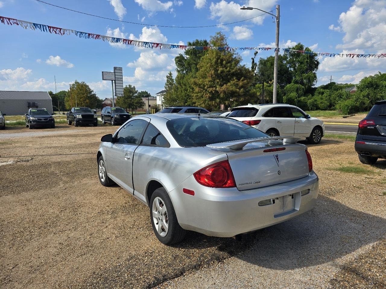 Pontiac G5 Base 2D Coupe 2009