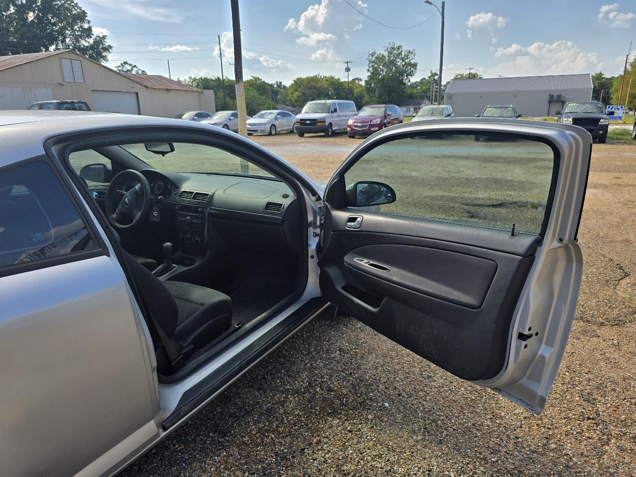 Pontiac G5 Base 2D Coupe 2009