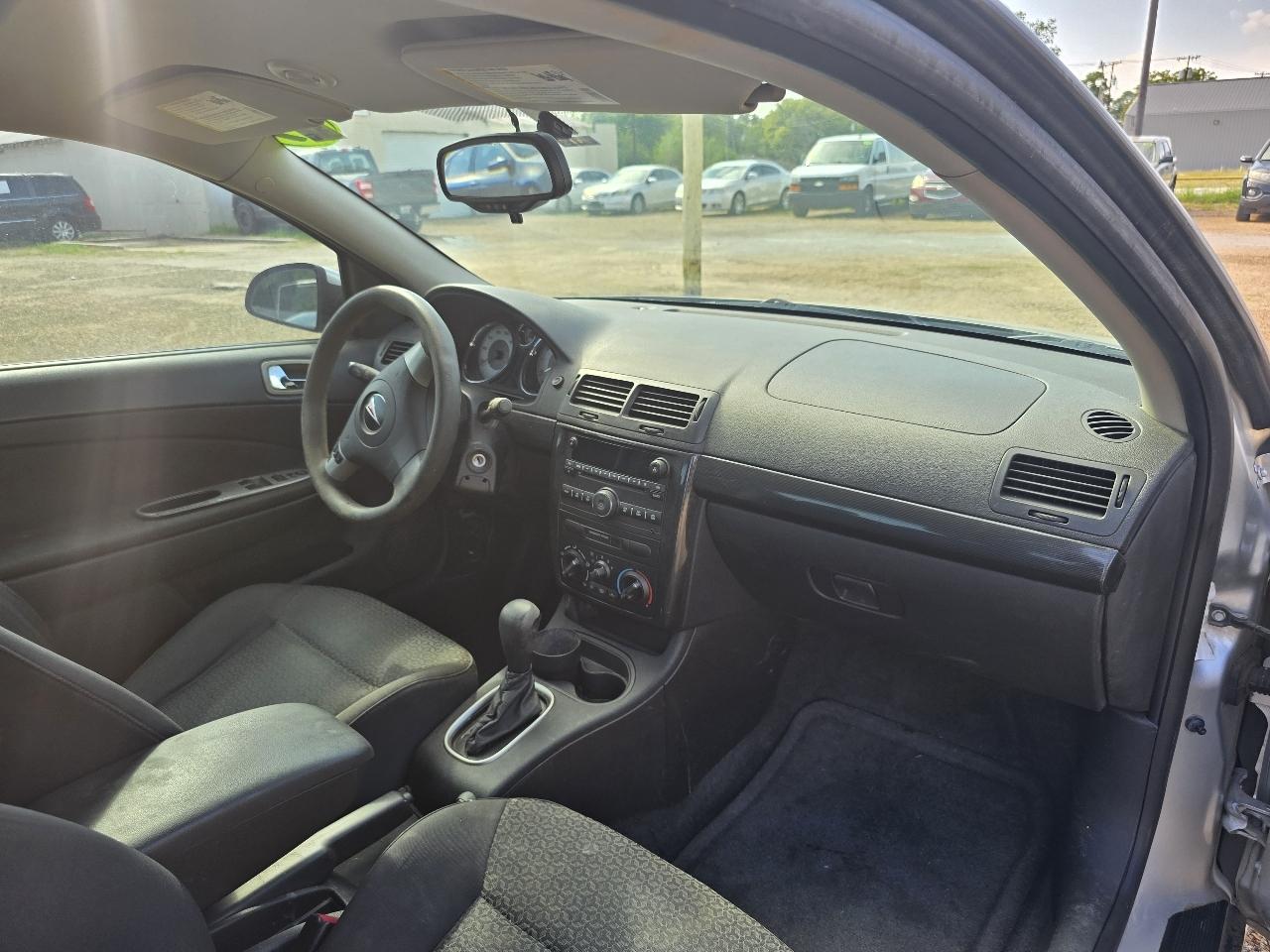 Pontiac G5 Base 2D Coupe 2009