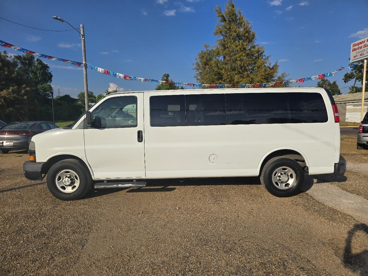 Chevrolet Express LS 3500 Extended 2019