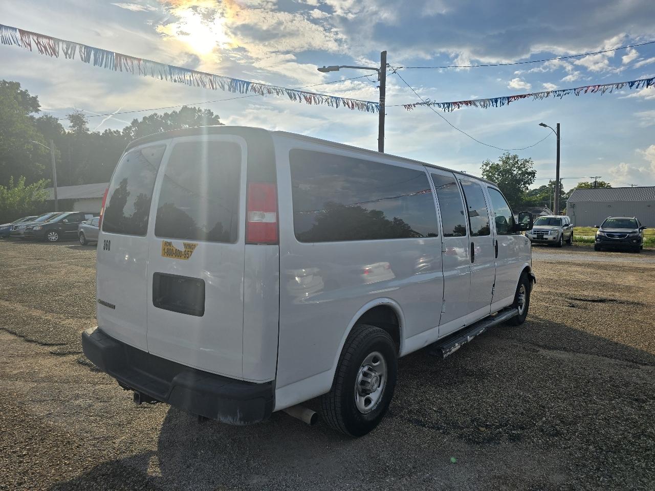 Chevrolet Express LS 3500 Extended 2019