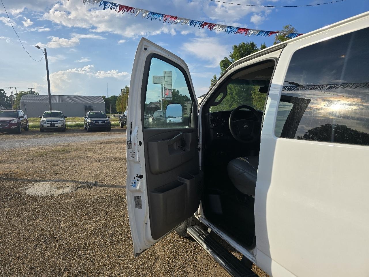 Chevrolet Express LS 3500 Extended 2019
