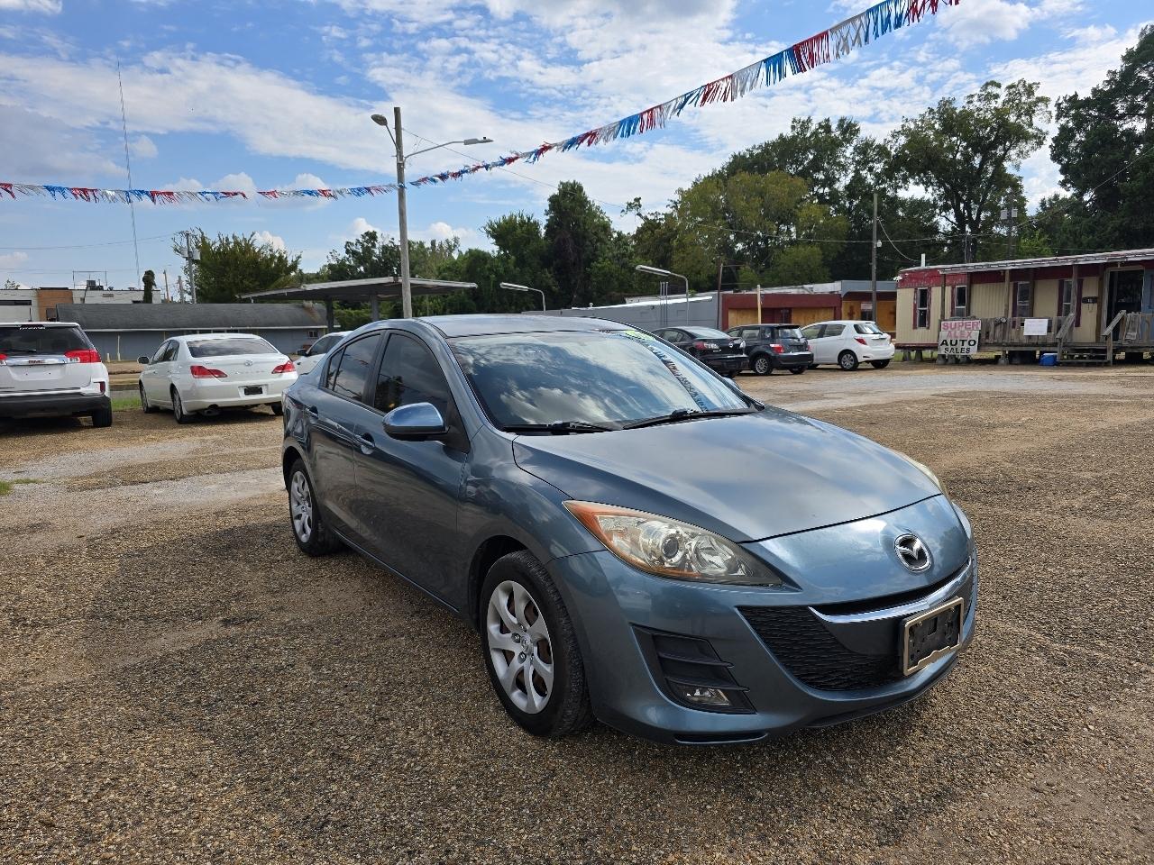 Mazda MAZDA3 i Touring 4-door 2010