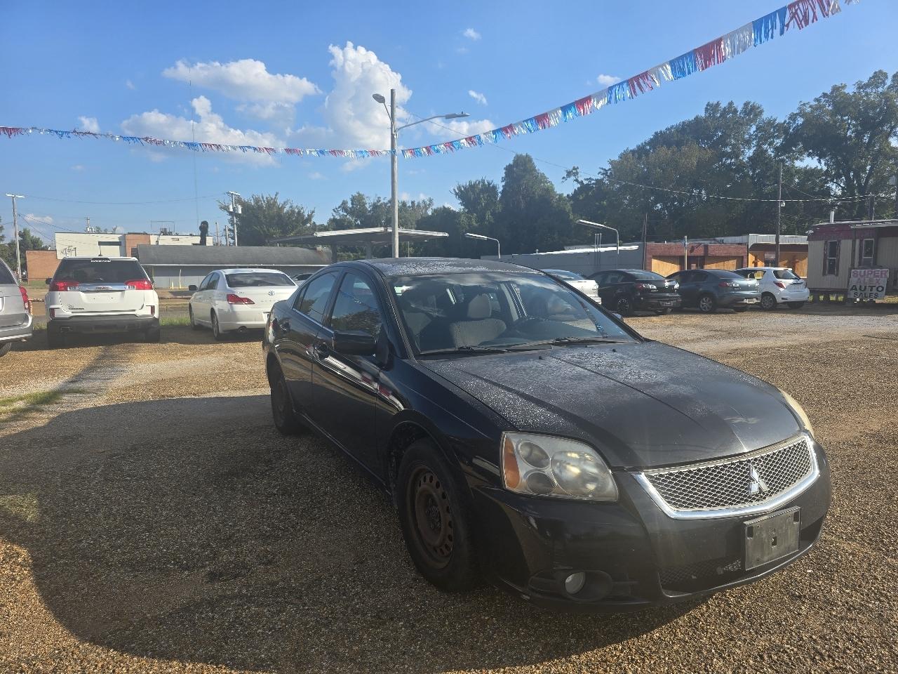 Mitsubishi Galant ES 2012