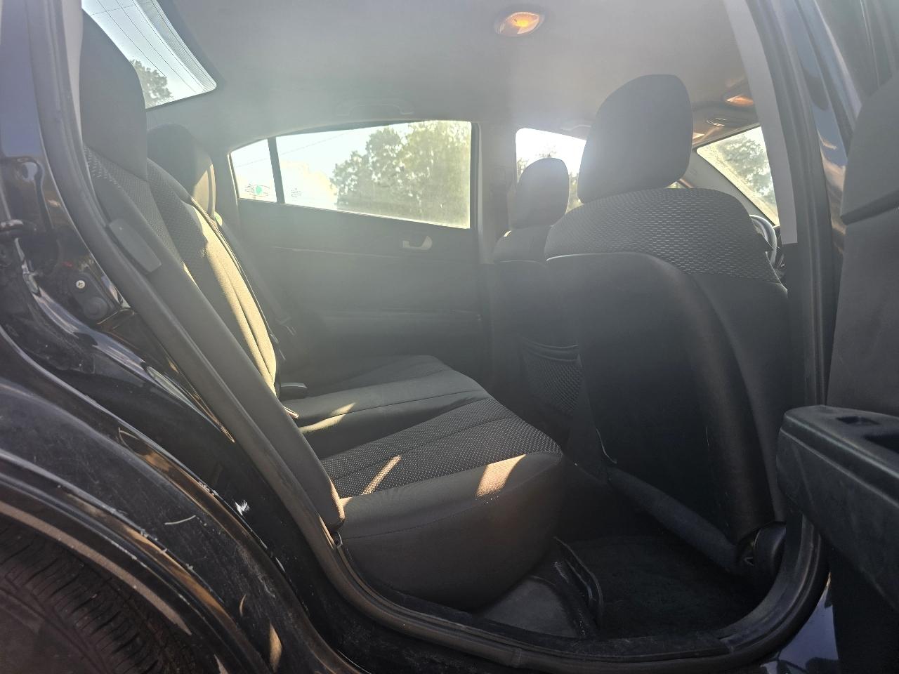 Mitsubishi Galant ES 2012